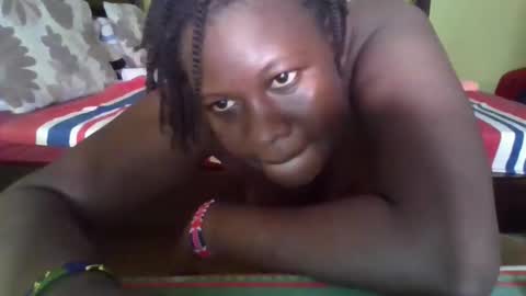 Snapshot of black_queen2025 chatting on 10-15-25, 09:42 black queen online show from 10-15-25, 09:42