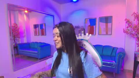 Rousse  online show from 04-19-26, 03:39