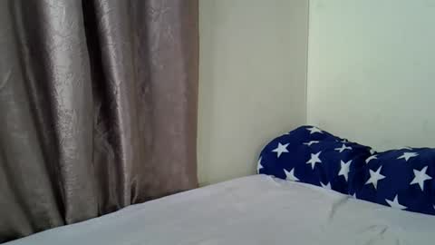 Snapshot of black_rosey chatting on 10-23-25, 01:21 veraa online show from 10-23-25, 01:21