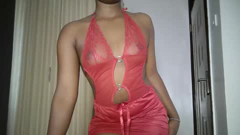 Snapshot of black_rosey chatting on 05-06-26, 09:47 veraa online show from 05-06-26, 09:47