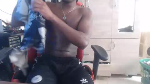 Snapshot of black_shatb chatting on 03-07-26, 05:21 Black online show from 03-07-26, 05:21