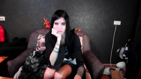 Kristin online show from 12-12-24, 03:59