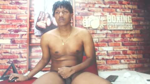 Snapshot of blackandaxel2 chatting on 02-16-26, 10:50 BlackAndAxel online show from 02-16-26, 10:50