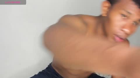 Snapshot of blackandwhite1_ chatting on 12-01-24, 11:14 blackandwhite1_ online show from 12-01-24, 11:14