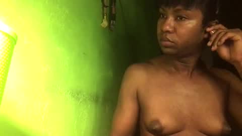 Snapshot of blackasiancockts chatting on 12-22-24, 10:25 Crystal online show from 12-22-24, 10:25