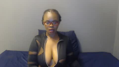 Snapshot of blackassxx83 chatting on 07-23-26, 07:34 blackassxx83 online show from 07-23-26, 07:34