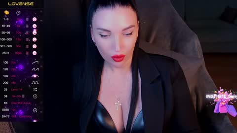 blackberry_star online show from 12-14-24, 11:07