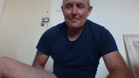 Snapshot of blackdog71 chatting on 01-22-25, 10:59 blackdog71 online show from 01-22-25, 10:59