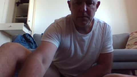 Snapshot of blackdog71 chatting on 02-16-25, 09:27 blackdog71 online show from 02-16-25, 09:27