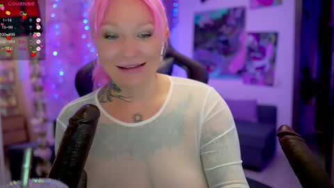 Snapshot of blackedbarbie chatting on 02-20-25, 07:08 Alice online show from 02-20-25, 07:08