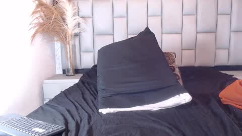 Black Emperador online show from 03-11-26, 03:56