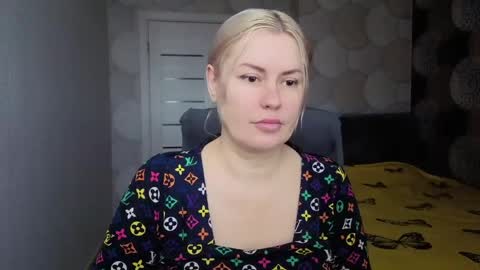 Snapshot of blackeyes11 chatting on 05-24-26, 03:33 blackeyes11 online show from 05-24-26, 03:33
