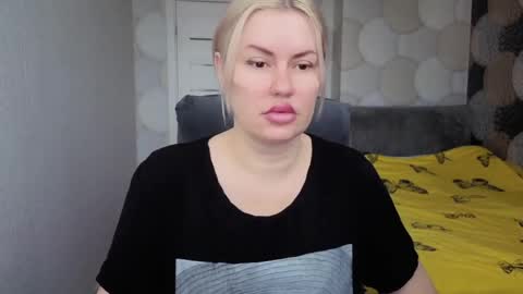 Snapshot of blackeyes11 chatting on 06-04-26, 03:12 blackeyes11 online show from 06-04-26, 03:12