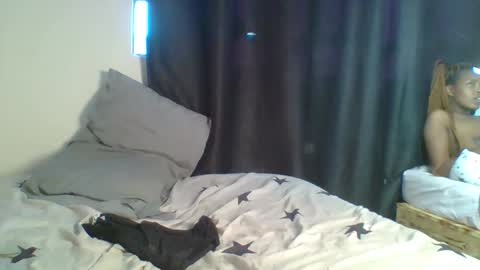 Snapshot of blackie_divaa chatting on 05-04-26, 05:36 divaa online show from 05-04-26, 05:36