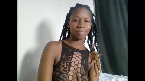 Snapshot of blackie_divaa chatting on 06-03-26, 03:09 divaa online show from 06-03-26, 03:09
