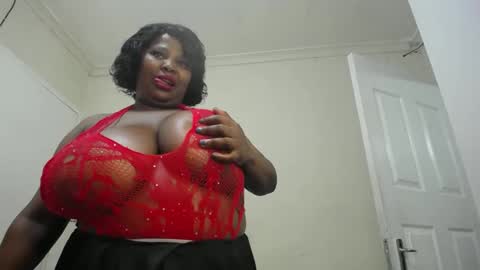 Snapshot of blackladyqx chatting on 12-31-24, 11:17 blackladyqx online show from 12-31-24, 11:17