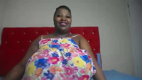 Snapshot of blackladyqx chatting on 01-11-25, 03:20 blackladyqx online show from 01-11-25, 03:20