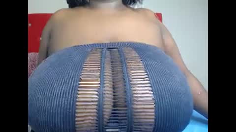 Snapshot of blackladyqx chatting on 02-12-25, 10:59 blackladyqx online show from 02-12-25, 10:59