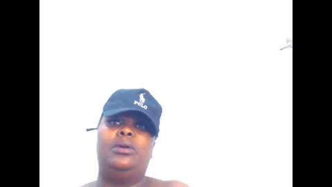 Snapshot of blackladyqx chatting on 09-15-25, 11:05 blackladyqx online show from 09-15-25, 11:05