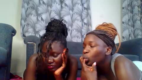 Snapshot of blackmela chatting on 11-07-25, 10:21 Blackmela online show from 11-07-25, 10:21