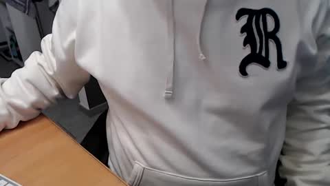 Snapshot of blackmusic chatting on 12-14-24, 06:52 blackmusic online show from 12-14-24, 06:52