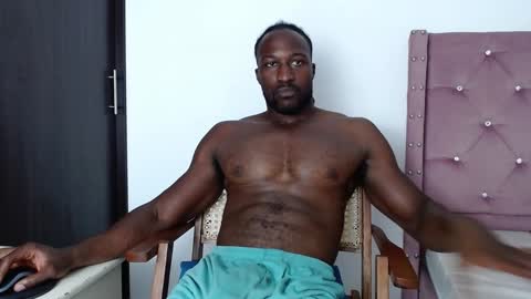 Twtter 1MikeBeckford            Onlyfns beckfordmike online show from 01-15-25, 01:31