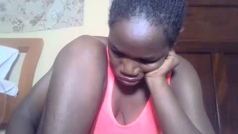 Snapshot of blacksexygal chatting on 02-28-25, 09:47 SARAH online show from 02-28-25, 09:47