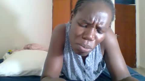 Snapshot of blacksexygal chatting on 09-09-25, 05:23 SARAH online show from 09-09-25, 05:23