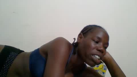 Snapshot of blacksexygal chatting on 09-16-25, 06:31 SARAH online show from 09-16-25, 06:31