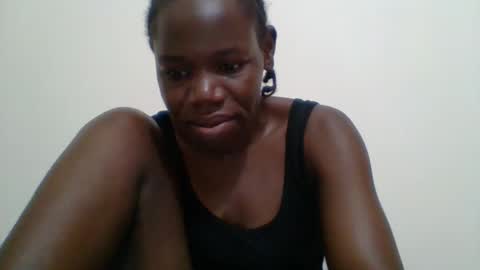 Snapshot of blacksexygal chatting on 09-20-25, 07:09 SARAH online show from 09-20-25, 07:09