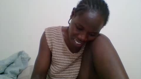 Snapshot of blacksexygal chatting on 09-24-25, 09:12 SARAH online show from 09-24-25, 09:12