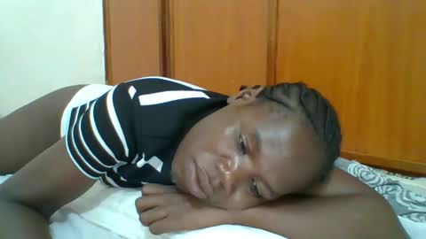 SARAH online show from 03-25-26, 06:36