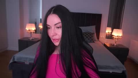 Snapshot of blacksilkqueen chatting on 12-05-25, 02:47 blacksilkqueen online show from 12-05-25, 02:47