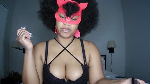 Queen Siren online show from 01-05-25, 03:11