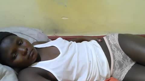 Snapshot of blackslim_girl2 chatting on 09-12-25, 07:19 blackslim_girl2 online show from 09-12-25, 07:19