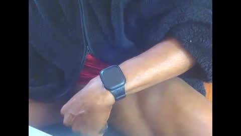 Snapshot of blackuncut55 chatting on 12-27-24, 04:10 Aqua online show from 12-27-24, 04:10