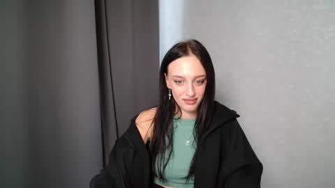 Ivy online show from 04-29-26, 02:10