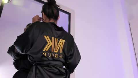 GRACE online show from 02-08-25, 01:11