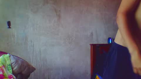 Snapshot of blade_sensual chatting on 10-24-25, 03:19 blade_sensual online show from 10-24-25, 03:19