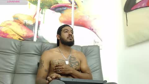 Richard online show from 11-25-25, 03:28