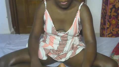 VIVIAN online show from 12-01-25, 08:41