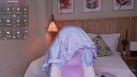 blaiir_moon online show from 11-04-25, 10:42