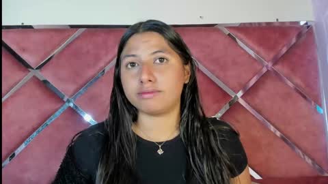 Snapshot of blaiirwall chatting on 04-30-26, 12:22 BlairWall online show from 04-30-26, 12:22