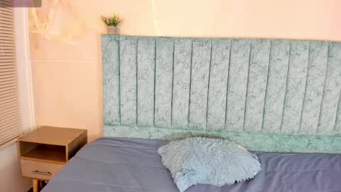 Snapshot of blair_harrison chatting on 02-28-25, 01:26 Blair online show from 02-28-25, 01:26