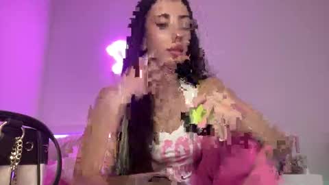 Snapshot of blairebliz chatting on 02-11-26, 03:55 blaire online show from 02-11-26, 03:55