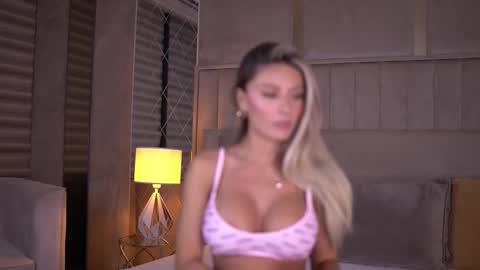 BlairSanders online show from 10-07-25, 06:16