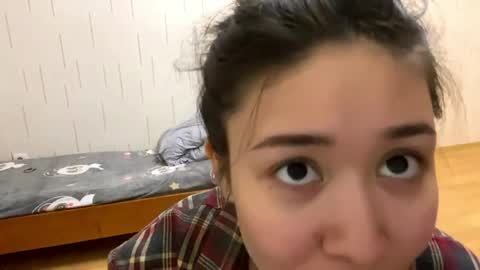 Mila online show from 03-31-26, 04:29