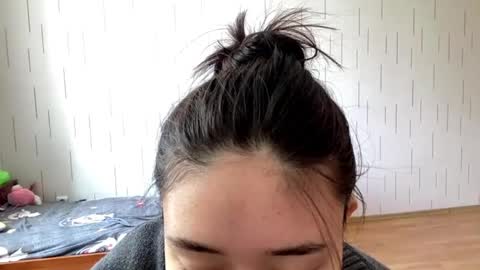 Mila online show from 04-22-26, 08:28