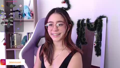 Snapshot of blairvicent chatting on 12-07-24, 01:18   online show from 12-07-24, 01:18