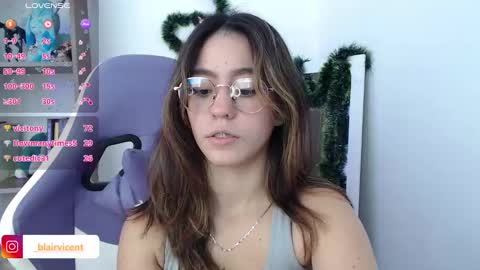 Snapshot of blairvicent chatting on 12-13-24, 03:00   online show from 12-13-24, 03:00